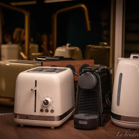 Le Boudoir Daire Vallauris